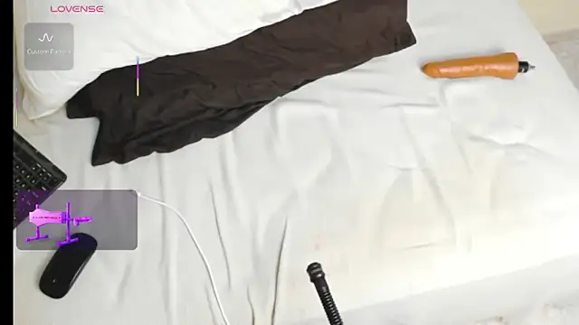 Snapshot of morganaca chatting on September 30, 5:52 pm morganaca online show from September 30, 5:52 pm