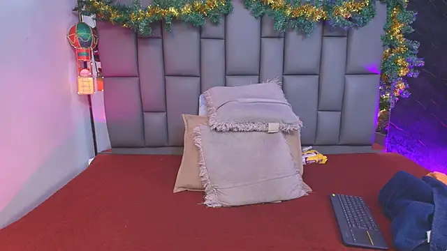  MiaBrown  online show from November 29, 12:05 pm