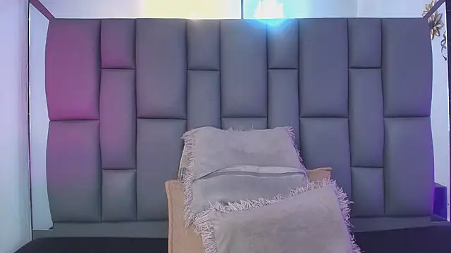  MiaBrown  online show from February 9, 12:14 pm