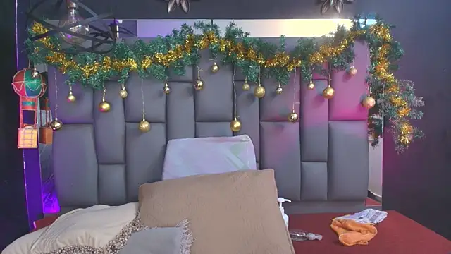  MiaBrown  online show from December 20, 12:08 pm