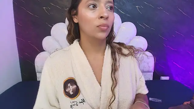  MiaBrown  online show from April 30, 12:12 pm