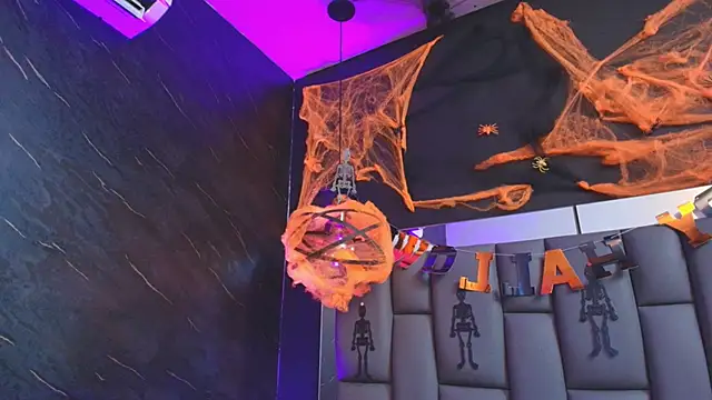  MiaBrown  online show from October 29, 12:04 pm