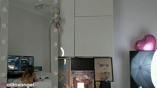 AlitaXAngelic online show from July 11, 10:48 am