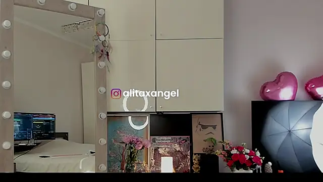 AlitaXAngelic online show from July 16, 3:42 pm