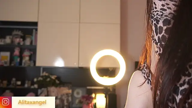 AlitaXAngelic online show from February 18, 1:44 pm