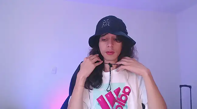 dussan online show from February 15, 6:33 pm