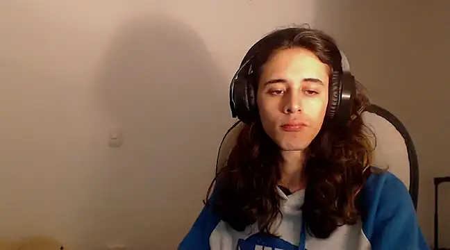 dussan online show from February 14, 1:13 am