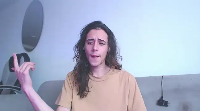 dussan online show from February 26, 6:48 pm