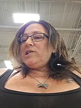 angelbaby1998 online show from April 11, 12:40 am