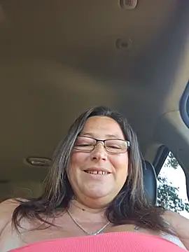angelbaby1998 online show from June 4, 9:30 pm