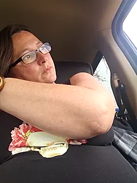 angelbaby1998 online show from March 16, 7:05 pm