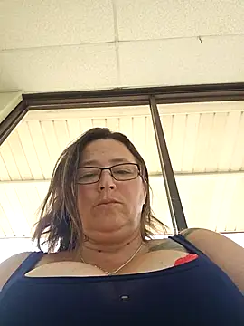 angelbaby1998 online show from April 28, 9:19 pm
