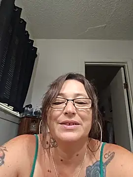 angelbaby1998 online show from May 10, 4:20 pm