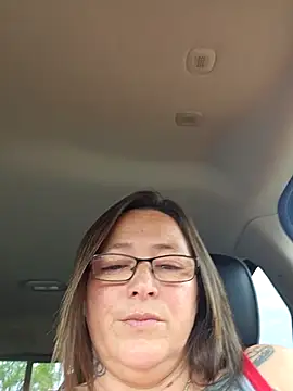 angelbaby1998 online show from April 23, 9:38 pm
