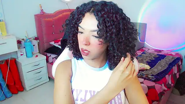 Tanedra collings online show from February 6, 3:13 am