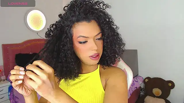 Tanedra collings online show from July 4, 2:51 am