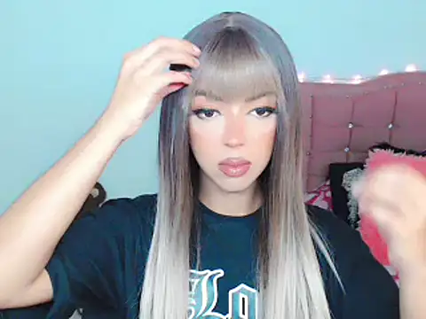 Snapshot of Tanedra_collings chatting on March 4, 1:45 am Tanedra collings online show from March 4, 1:45 am