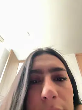 Snapshot of Nicollemays chatting on May 7, 2:09 pm Nicollemays online show from May 7, 2:09 pm