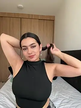 Snapshot of Nicollemays chatting on April 22, 1:07 pm Nicollemays online show from April 22, 1:07 pm