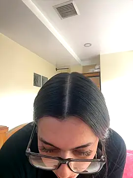 Snapshot of Nicollemays chatting on September 18, 4:10 pm Nicollemays online show from September 18, 4:10 pm