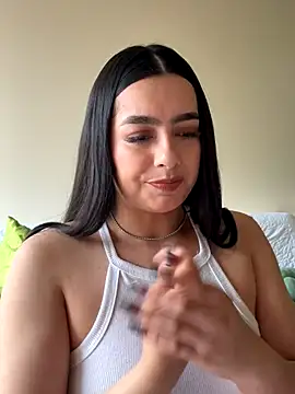 Snapshot of Nicollemays chatting on October 8, 2:18 pm Nicollemays online show from October 8, 2:18 pm