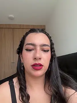 Snapshot of Nicollemays chatting on May 12, 2:12 pm Nicollemays online show from May 12, 2:12 pm
