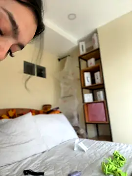 Nicollemays online show from November 8, 3:15 pm