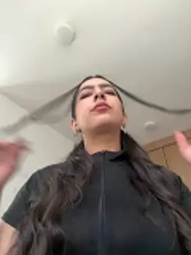 Snapshot of Nicollemays chatting on April 27, 1:09 pm Nicollemays online show from April 27, 1:09 pm