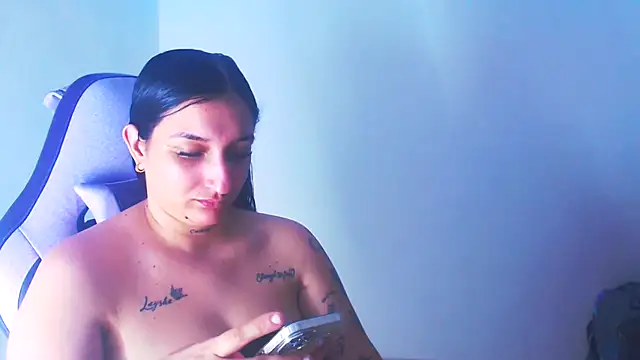 liz dirty online show from April 11, 10:46 pm