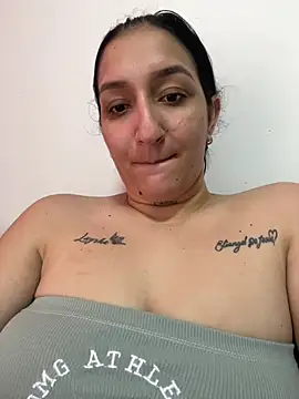 Snapshot of liz_dirty chatting on May 24, 10:31 pm liz dirty online show from May 24, 10:31 pm
