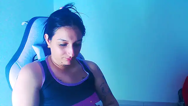 liz dirty online show from March 29, 10:33 pm