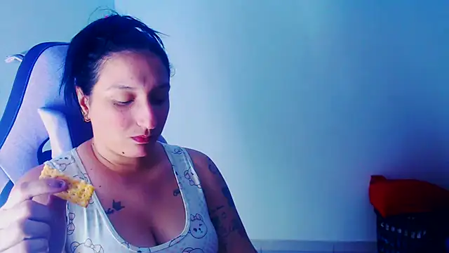 liz dirty online show from March 14, 10:27 pm