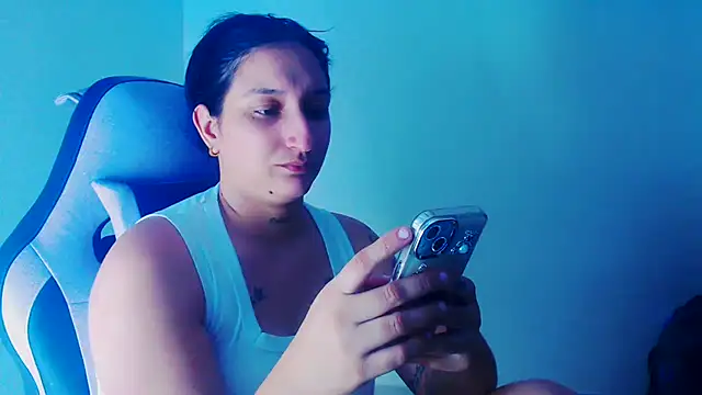 liz dirty online show from April 12, 9:07 pm