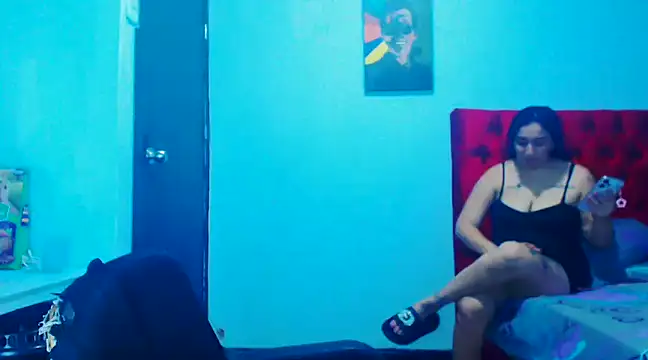 Snapshot of liz_dirty chatting on December 5, 11:12 pm liz dirty online show from December 5, 11:12 pm