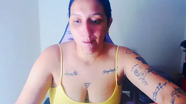liz dirty online show from July 18, 10:40 pm