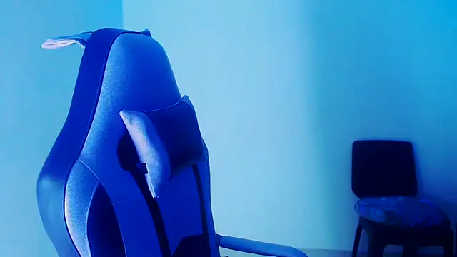 liz dirty online show from December 19, 10:34 pm