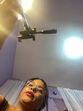 Aleja DANS online show from May 8, 11:19 pm