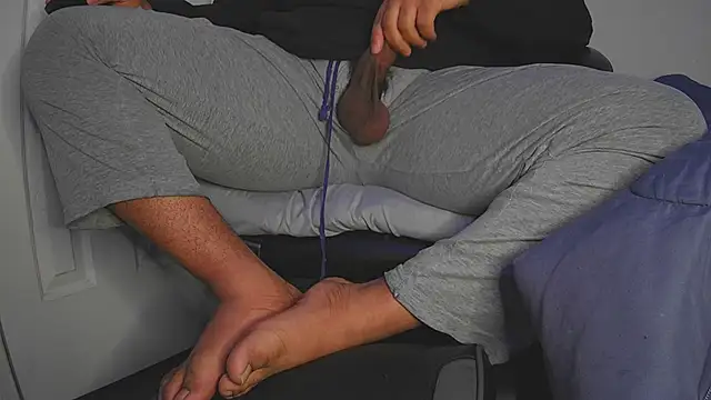 Snapshot of teaser4_ chatting on January 15, 6:22 am teaser4 online show from January 15, 6:22 am