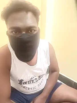 Snapshot of Tamil_paiyan012 chatting on January 10, 5:13 pm Tamil paiyan012 online show from January 10, 5:13 pm