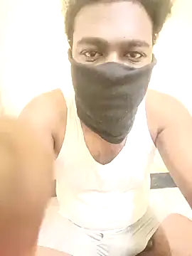 Snapshot of Tamil_paiyan012 chatting on March 2, 5:09 pm Tamil paiyan012 online show from March 2, 5:09 pm