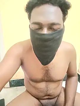 Snapshot of Tamil_paiyan012 chatting on February 15, 9:49 pm Tamil paiyan012 online show from February 15, 9:49 pm