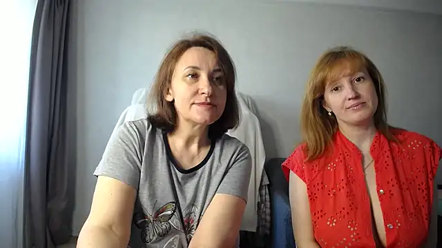 DonnaMagdalena online show from May 18, 7:46 am