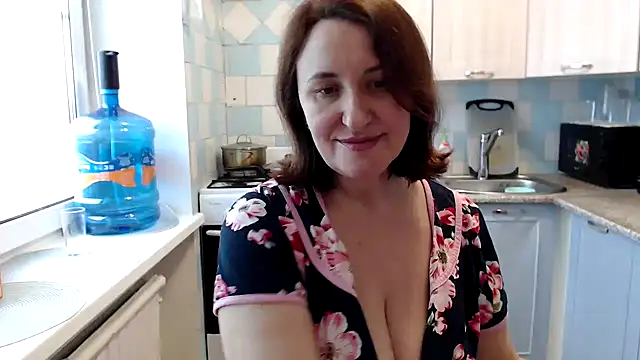 DonnaMagdalena online show from February 27, 12:05 pm