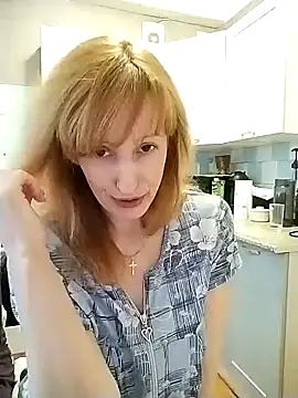 Snapshot of DonnaMagdalena chatting on January 22, 7:25 am DonnaMagdalena online show from January 22, 7:25 am