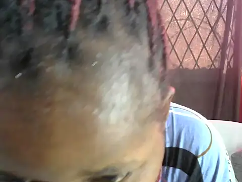 Snapshot of Lusty_vybez chatting on March 18, 5:34 am Lusty vybez online show from March 18, 5:34 am