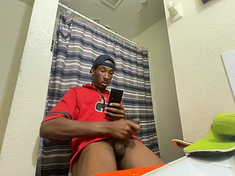 Snapshot of Z3US_UP_1 chatting on October 12, 7:32 am Z3US UP 1 online show from October 12, 7:32 am