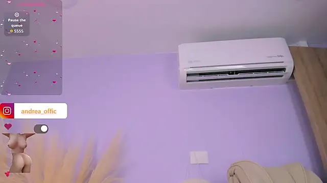 Snapshot of Andrea_Marinn chatting on February 5, 2:18 am Andrea Marinn online show from February 5, 2:18 am