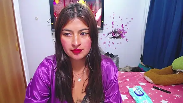 Yunhot  online show from April 18, 1:08 am