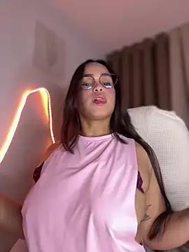 Merloth online show from February 25, 2:01 am