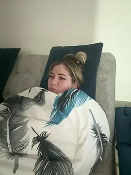 Celestedubois online show from December 27, 6:14 am